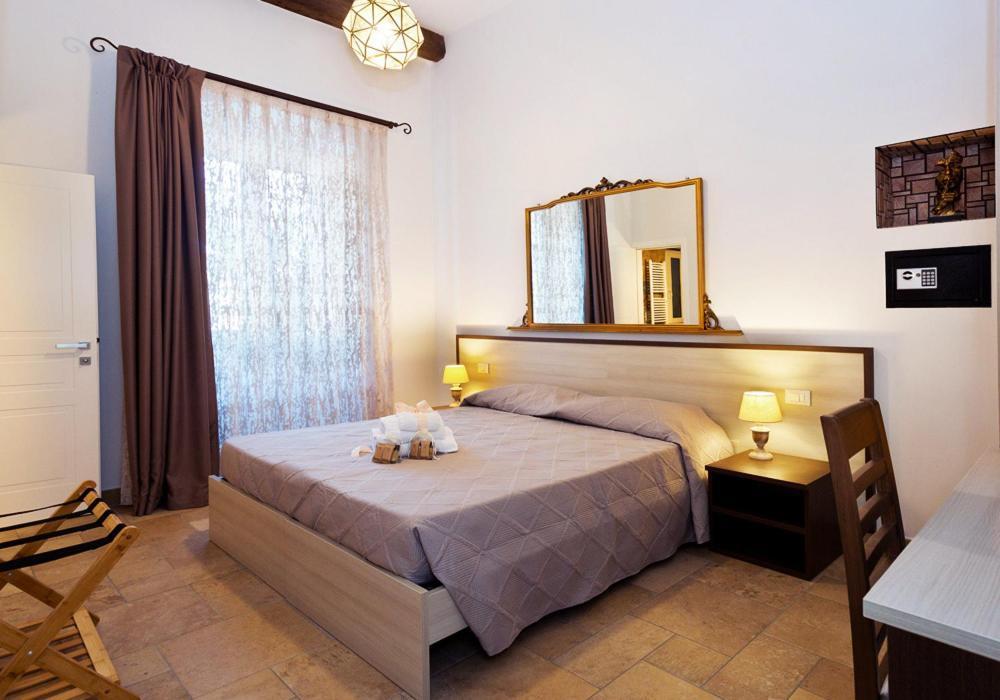 מלון ונטימיגליה Casa Porta Marina מראה חיצוני תמונה